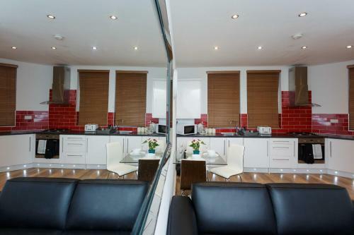Select Service Apartments