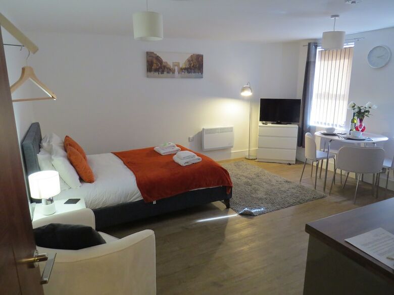 Apartamentos Quora Regent