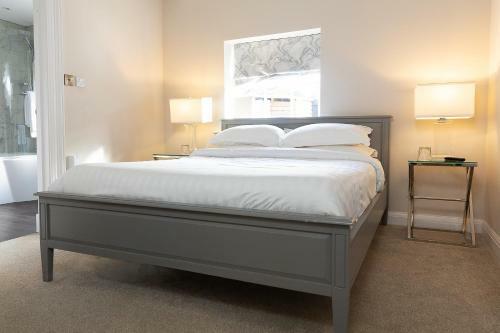 Hotel Winstanley House