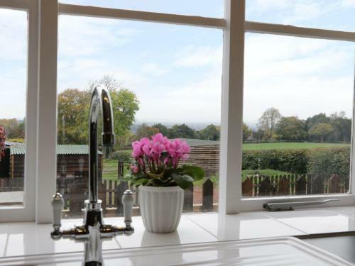 The Farmhouse, Leominster