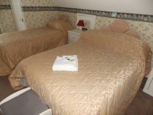Darnley Hotel