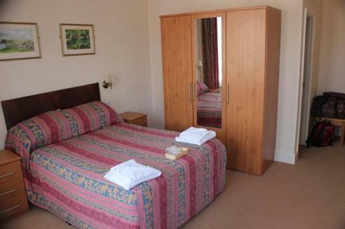 Devon Bay Hotel