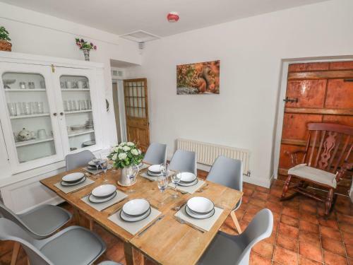 Curlew Cottage, Carnforth Lancs