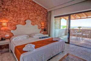 Hotel Paradise Punta Di L`aldia