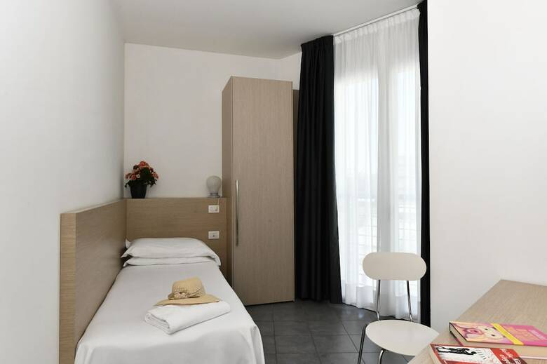 Hotel Eden