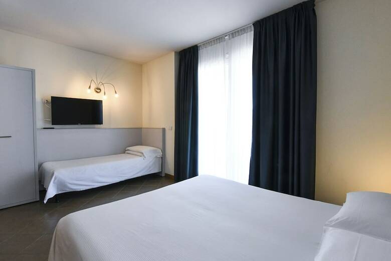 Hotel Eden