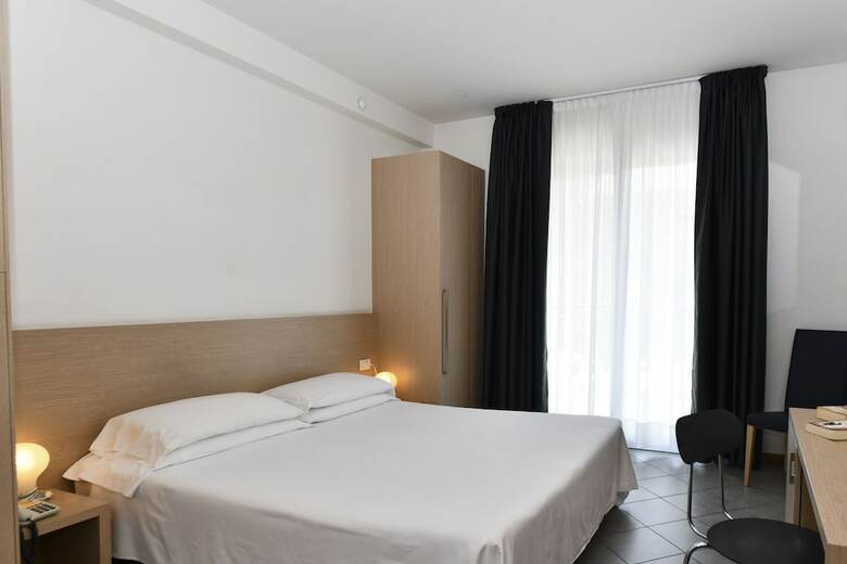 Hotel Eden