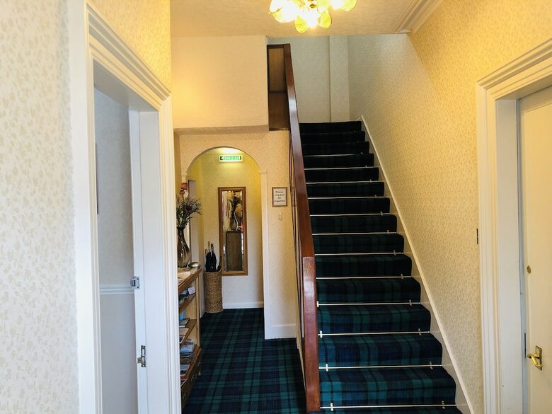 Hostal Abermar Guest House
