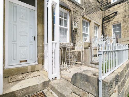 Curiosity Cottage, Keighley