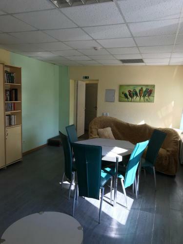 Hotel Apartments Londa Jomas 66