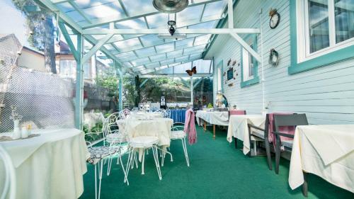 Apartment Parus With Sea View