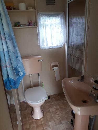 Hostal Lini Guest House