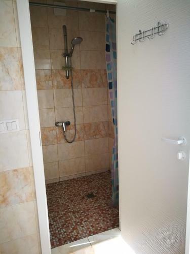 Albergue Liela Guest Apartament