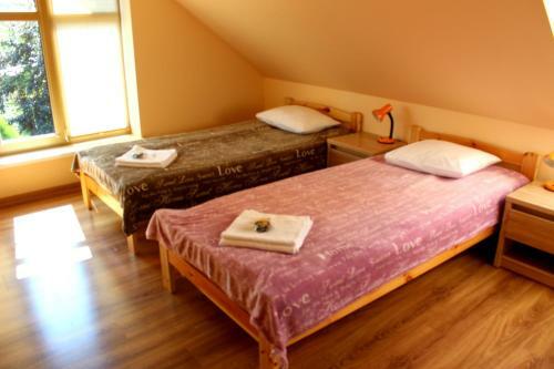 Hostal Viesu Nams ?bau?i?