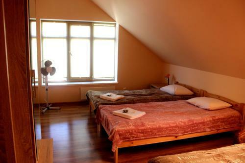 Hostal Viesu Nams ?bau?i?