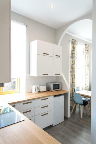 A9a (aud?ju 9 Apartamenti)