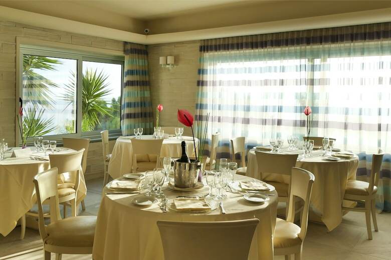 Hotel Villaggio Scoglio Della Galea