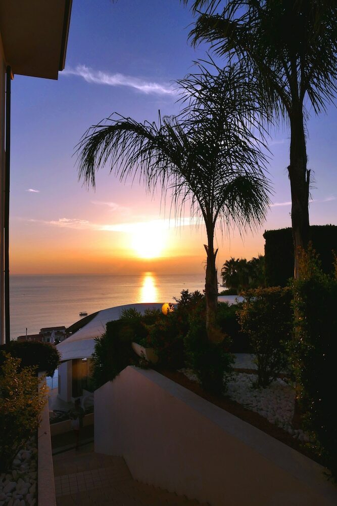 Hotel Villaggio Scoglio Della Galea