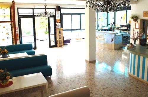 Hotel Lux