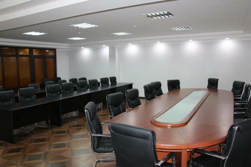 Hotel Zargaron Plaza