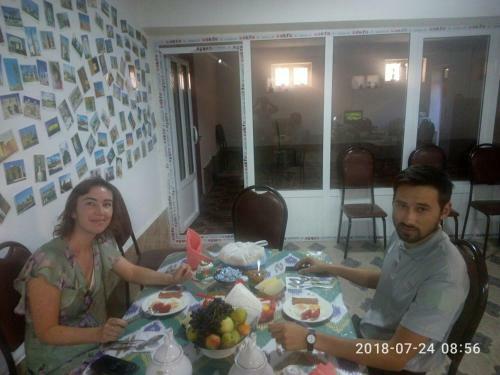 Hostal Al Hilol Guesthouse