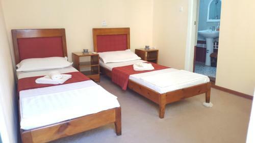 Amir-yaxyo Hotel