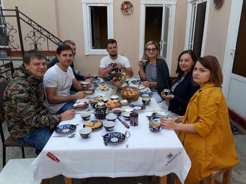 Amir-yaxyo Hotel