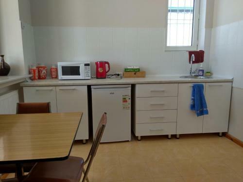 Hostal Hotel Apartments Silk Road
