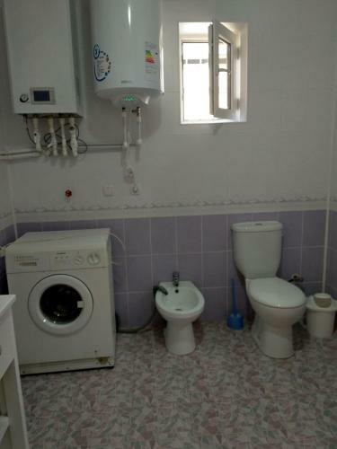 Hostal Hotel Apartments Silk Road
