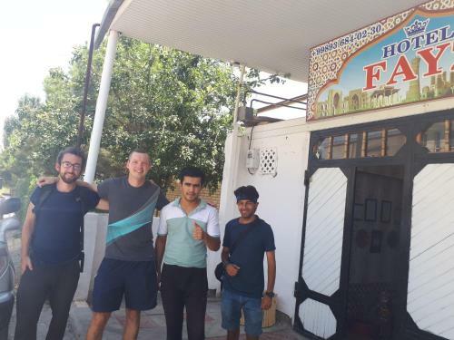 Hostal Fayz