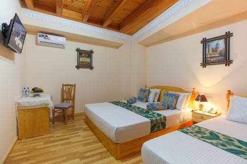 Posada Hotel Shohrud