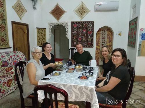 Hotel Al Bukhari