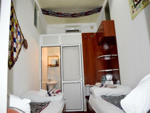 Khiva Alibek B&B
