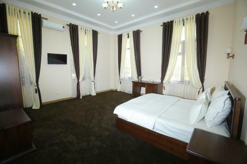 Boulevard Palace Hotel