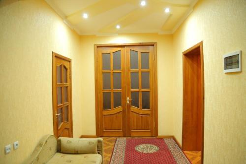 Apartment On Beshyogoch 30