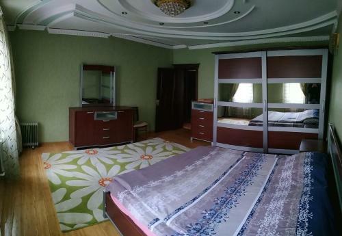 Apartment On Chekhova 10