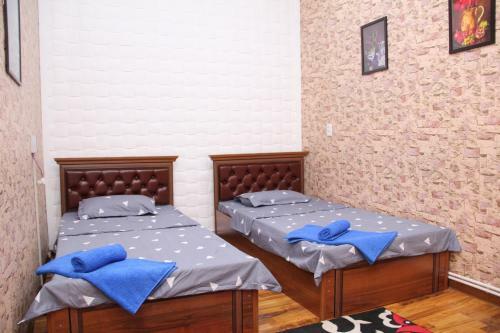 Hostal "chinara" Guest House