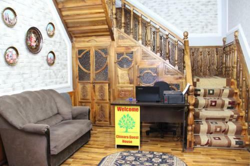 Hostal "chinara" Guest House