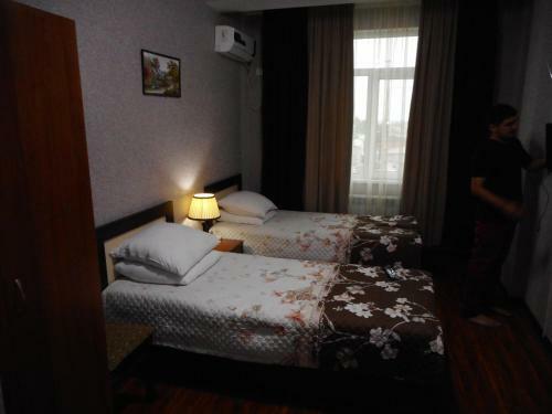 Hostal Hotel Avesto