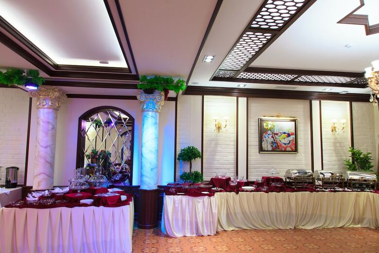 Hotel Rakat Plaza