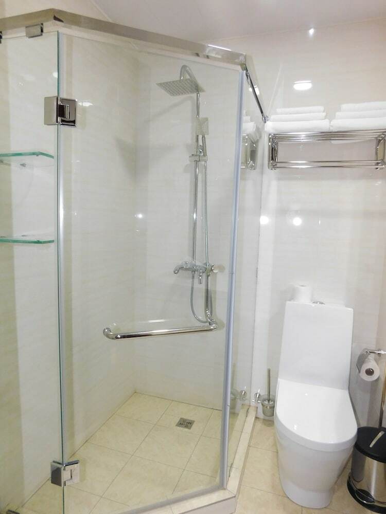 Hotel Rakat Plaza