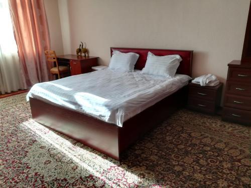 Albergue "?rcha Hotel"