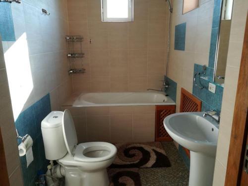Albergue "?rcha Hotel"