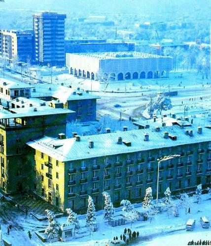 Apartment On Rashidova 40