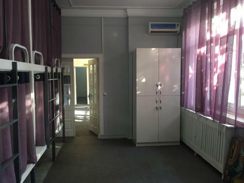 Ibsa Hostel S&i