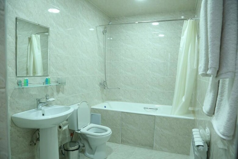 Hotel Grand Capital