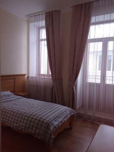 Hotel ???-?????? "????????"
