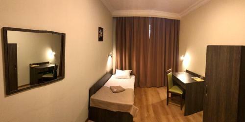 Bed & Breakfast Non-stop Economy Hotel