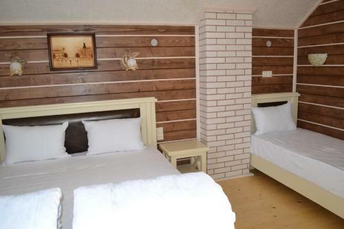 Hostal Aura Karpat