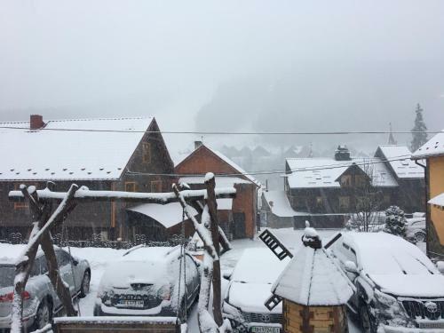Hostal Guest House Vershina Bukovelyu